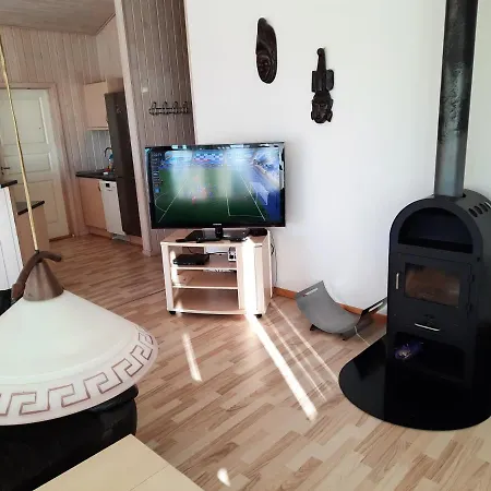 Nyaraló Three-bedroom In *